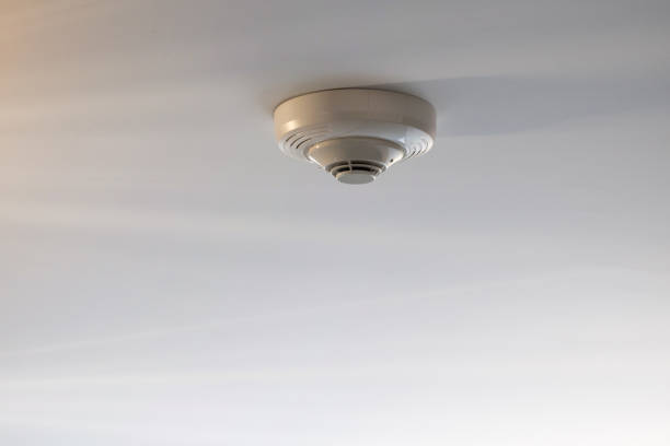 how to replace smoke detector battery